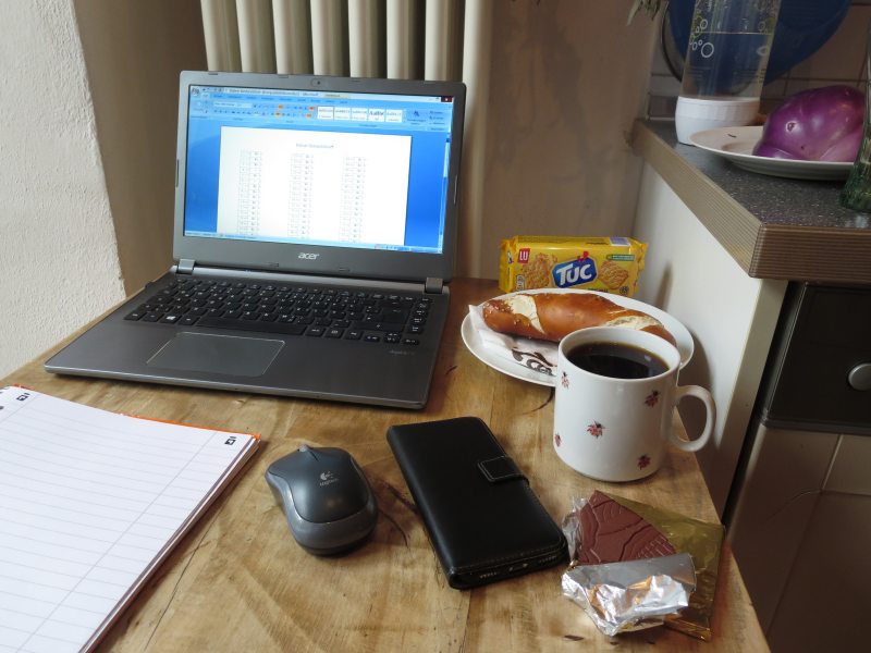 Illustration zur Büroarbeit daheim